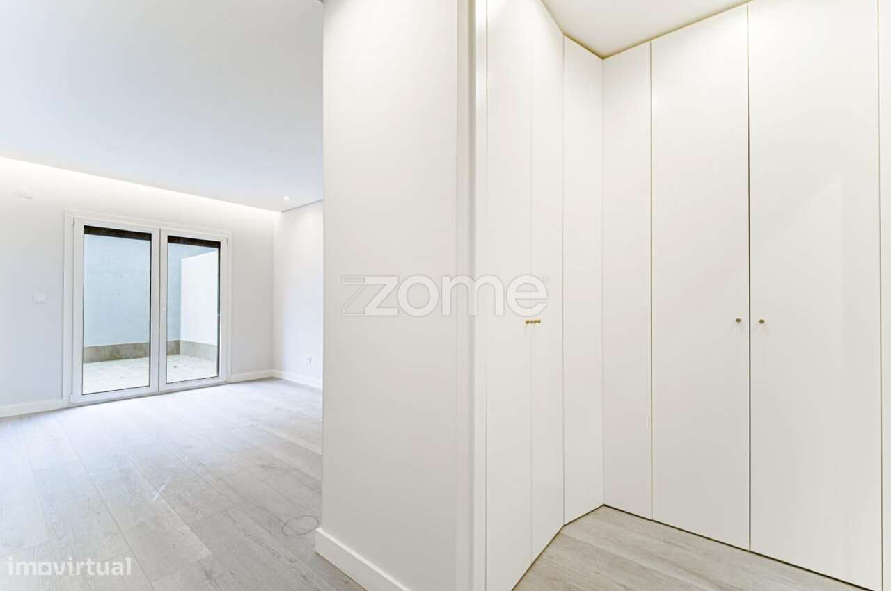 FABULOSO T2 COM TERRAÇO DE 127m, VARANDA E GARAGEM PARA 2 CARROS-9