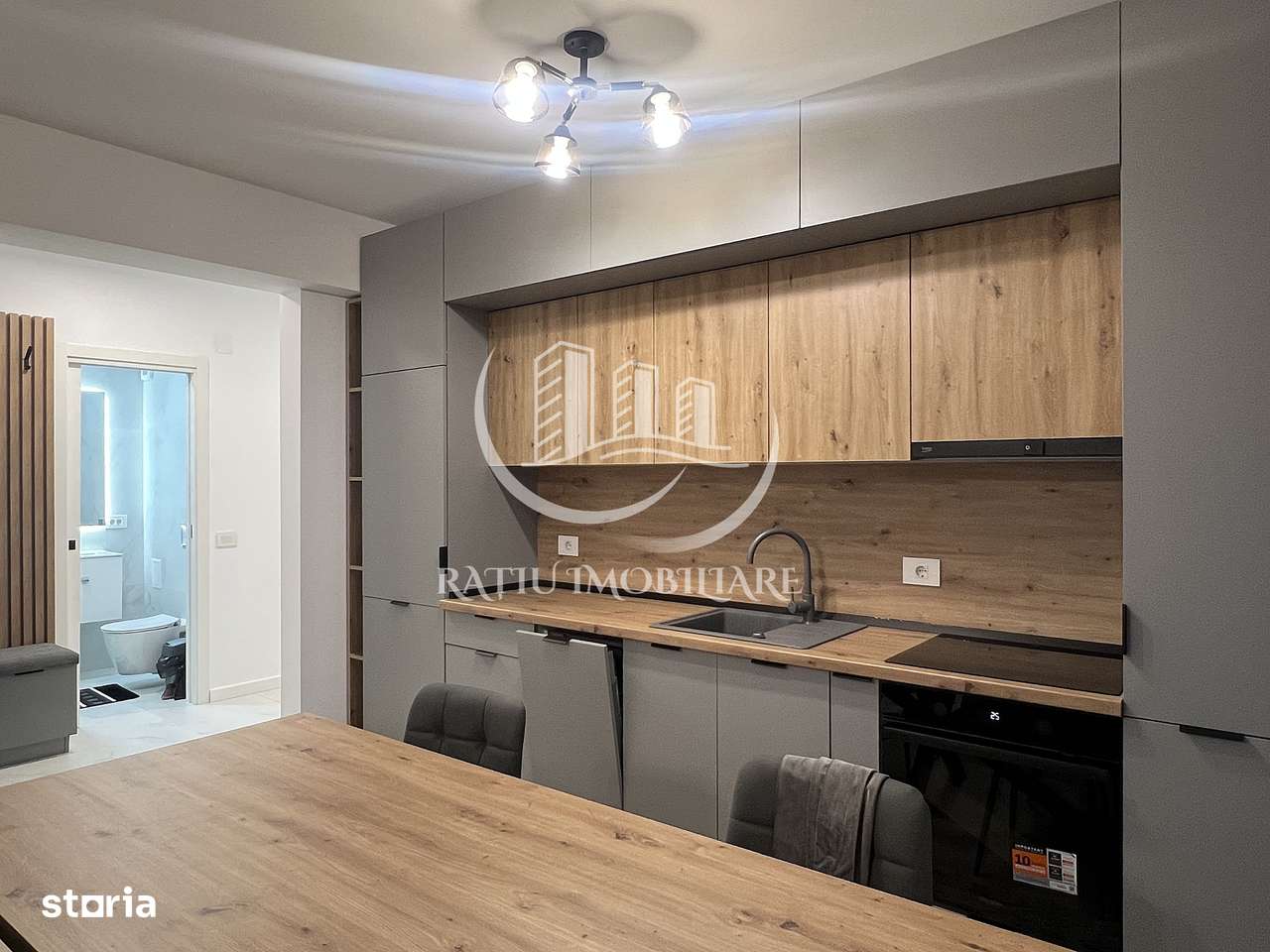 Apartament cu 3 camere | Parcare Subterana | Prima Arena | Oradea - Imagine principală: 4/17