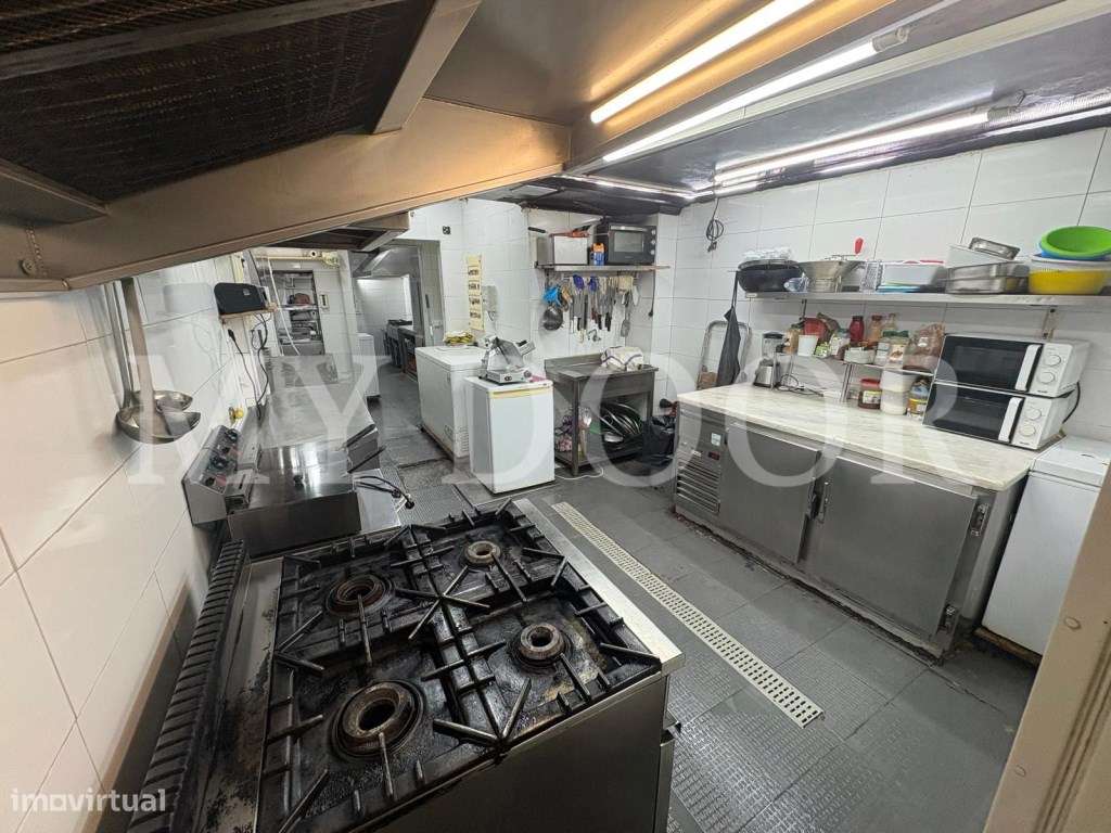 Av. Moscavide - Pastelaria / Restaurante -Trespasse - Central-17