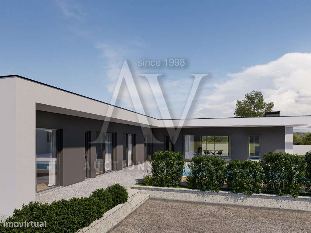 Moradia de luxo, V4, térrea, isolada e com piscina-6