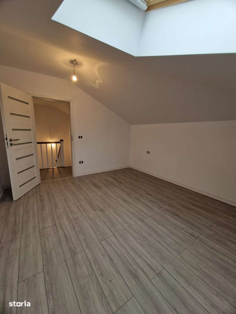 PROPRIETAR! Duplex Remetea Bucovat P+M Pret 104.9000 Euro-11