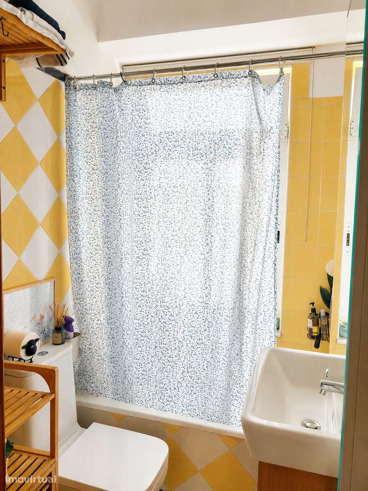 Apartamento T3 na Graça, Lisboa-8