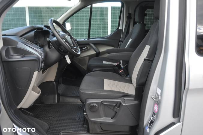 Ford Tourneo Custom 2.0 TDCi L2 Titanium - 12