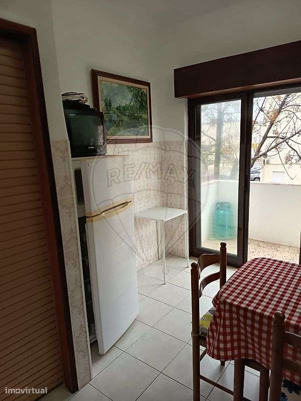 Apartamento T2 para arrendamento - Grande imagem: 4/13