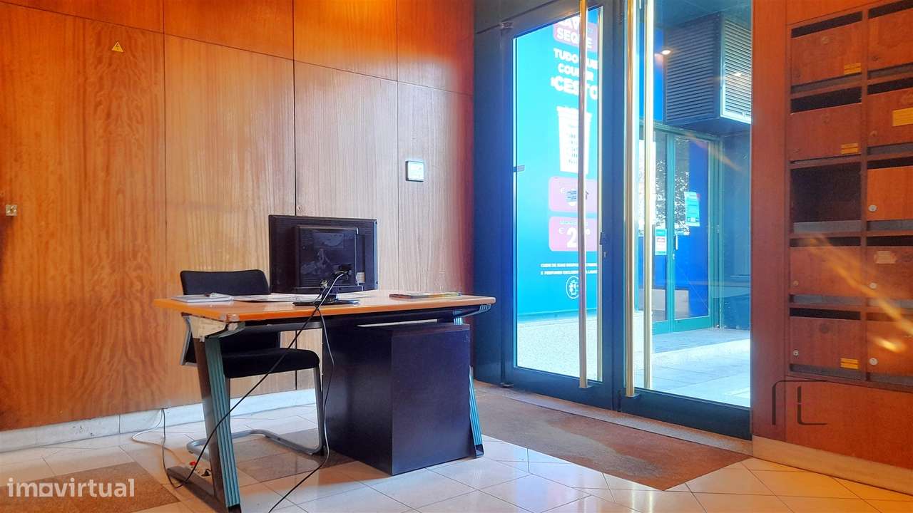 Escritório  Arrendamento em Ramalde,Porto - Grande imagem: 3/16
