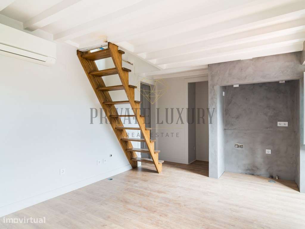 T3 Duplex Novo com Terraço junto à Praça da Alegria | Lisboa-23