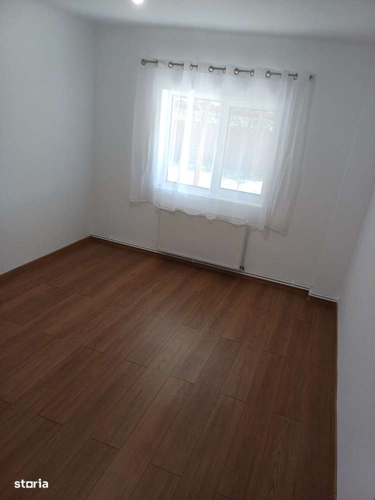 M. Bravu, casa 4cam., buc, gr.san., ST-1986mp, 135000E-12