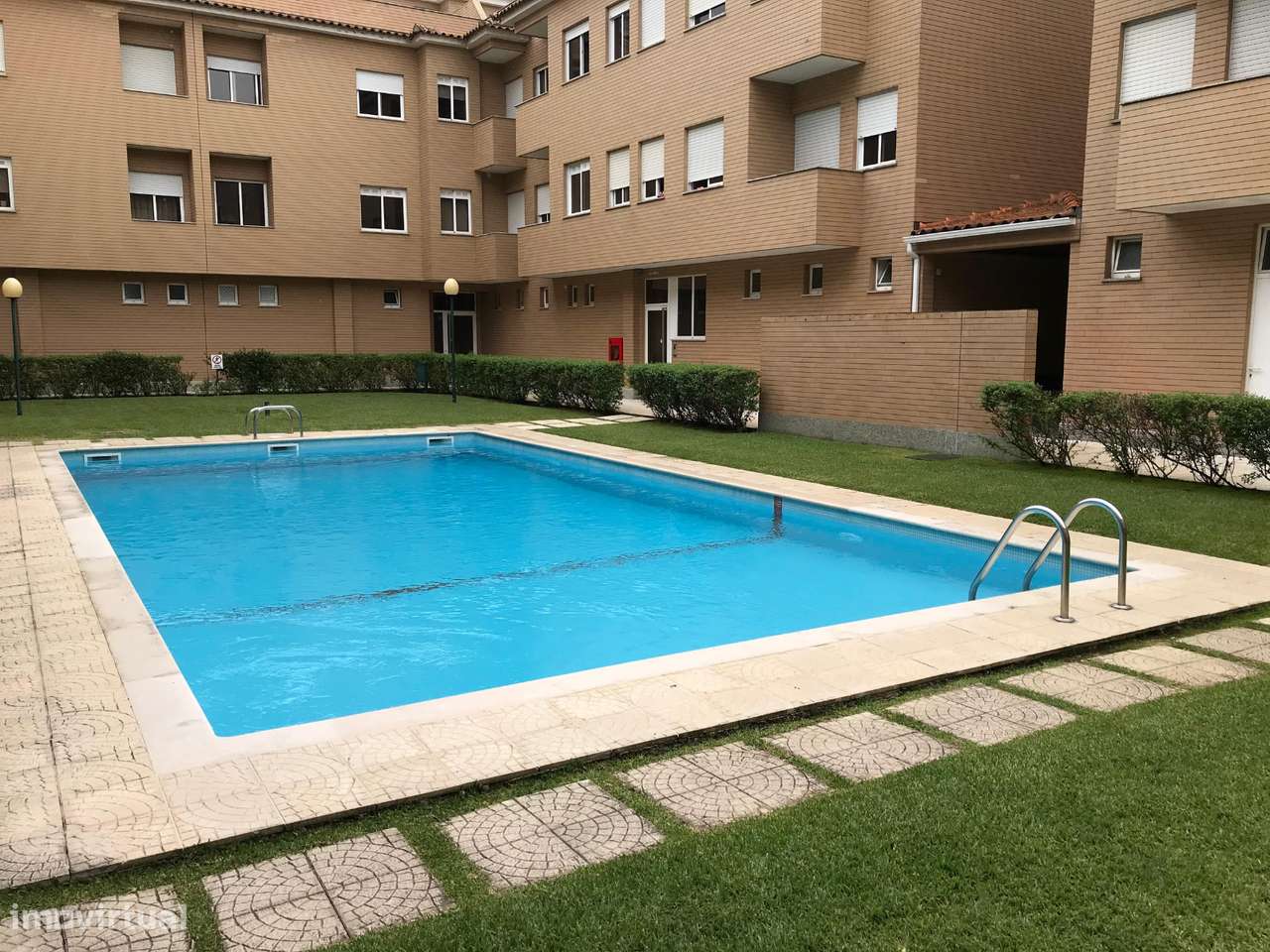 Apartamento T2 100m2 - com Piscina e Garagem Fechada - Esposende-14