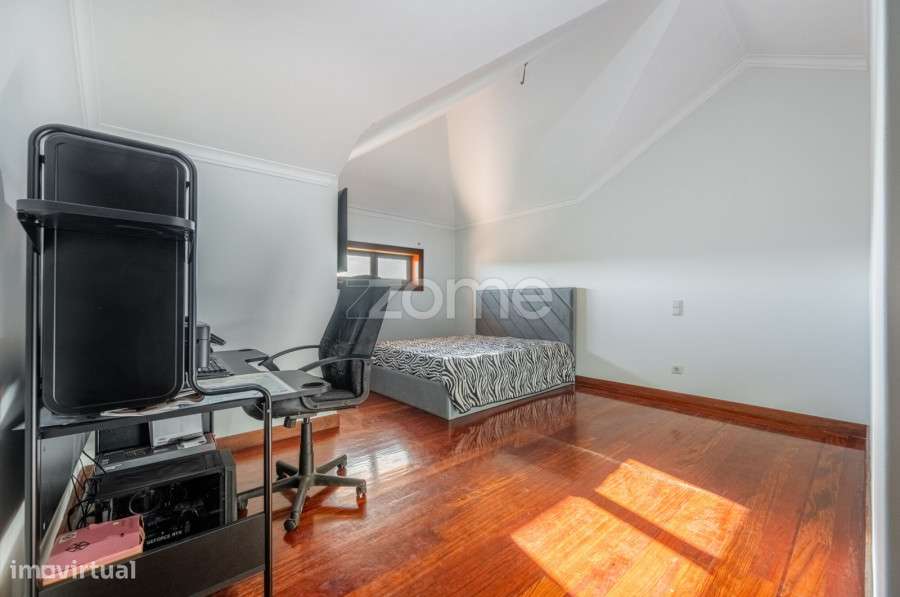 Moradia T3+1 Independente em Loureiro, Oliveira de Azeméis-23