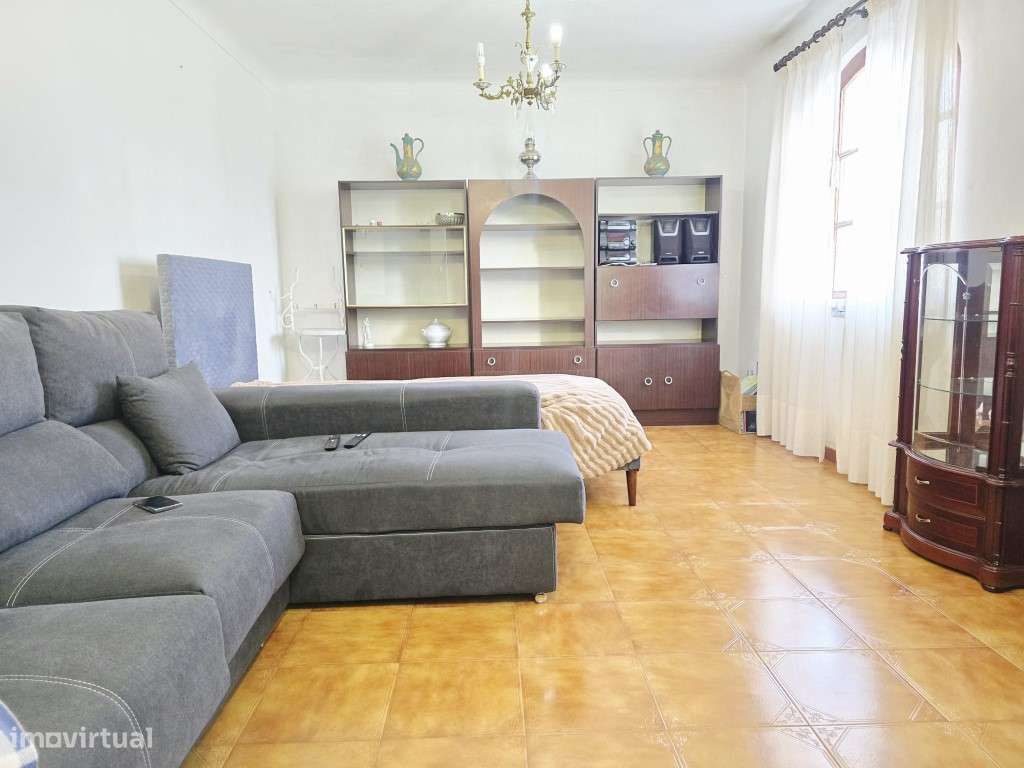 Moradia com quintal - Grande imagem: 4/36