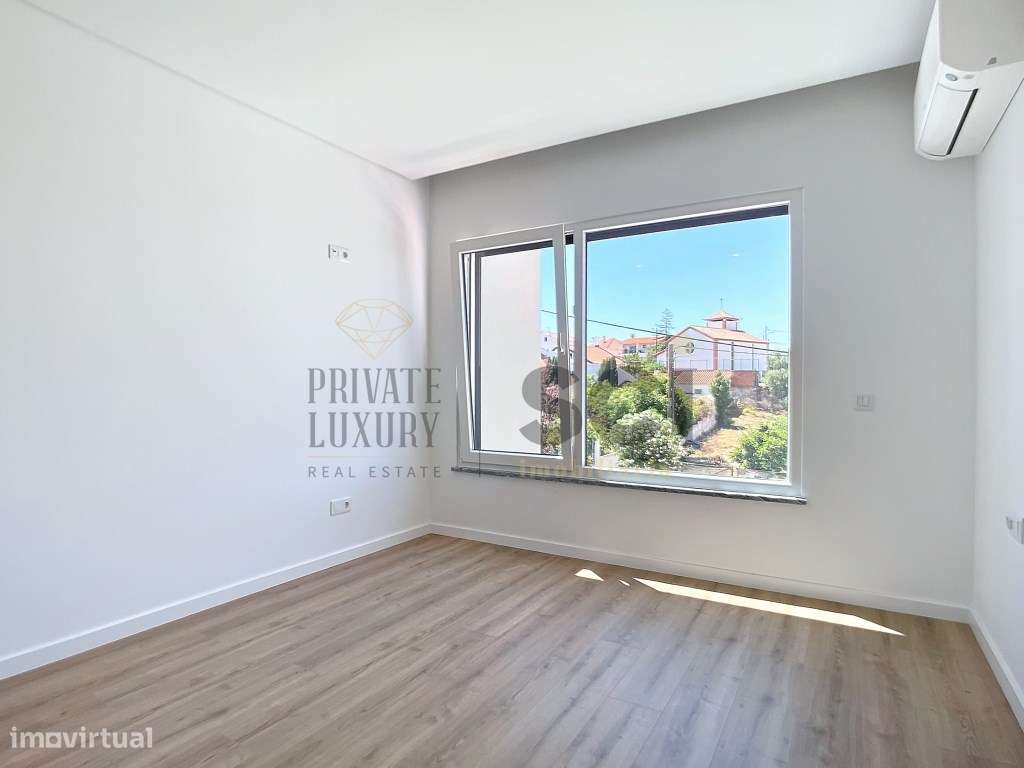 Moradia T4 na Charneca da Caparica | Piscina e Garagem-19