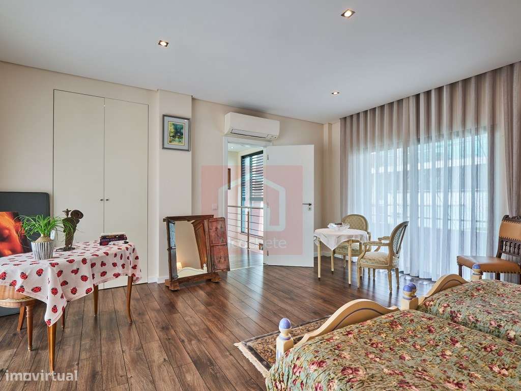 Moradia T4 de Luxo com piscina inserida no condominio privado em Sã...-46