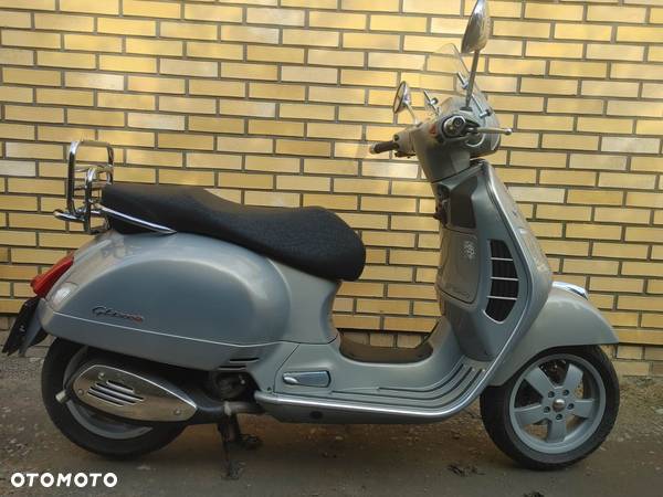 Piaggio Vespa - 4