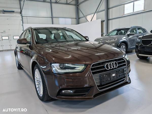 Audi A4 Avant 2.0 TDI e DPF Ambiente - 2