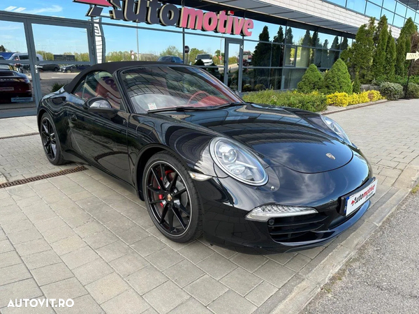 Porsche 911 Carrera S Cabriolet PDK - 2