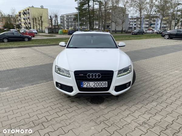 Audi A5 2.0 TDI DPF - 1