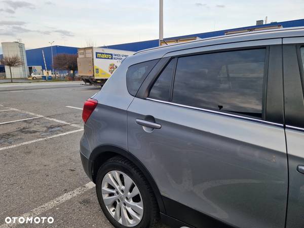 Suzuki SX4 S-Cross 1.0 T Premium - 25