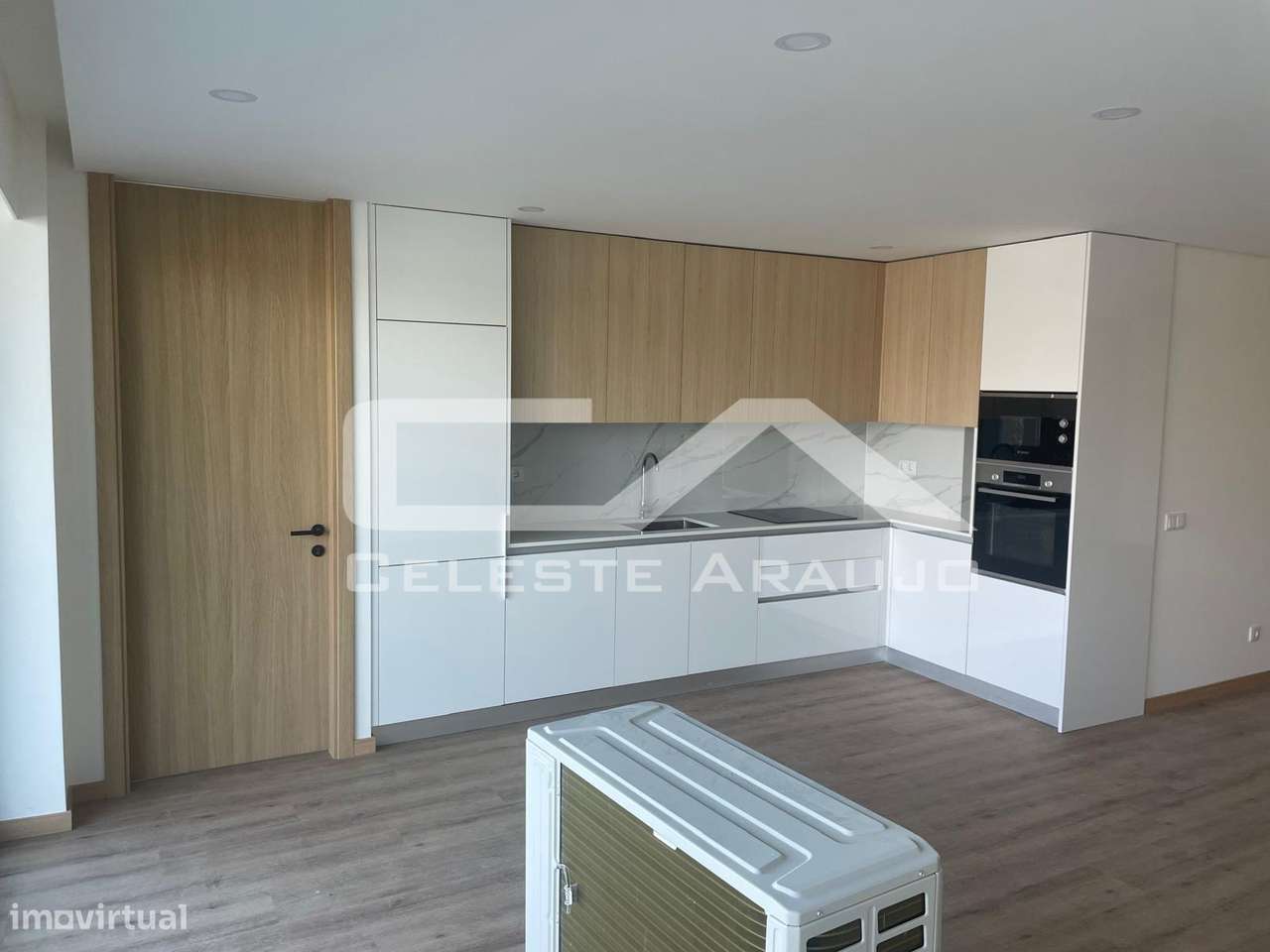 Apartamento T2+1 NOVO em São João da Madeira-12