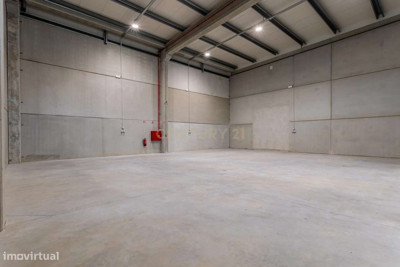 Armazém Premium em Condomínio Industrial - Arruda dos Vinhos - Grande imagem: 4/20