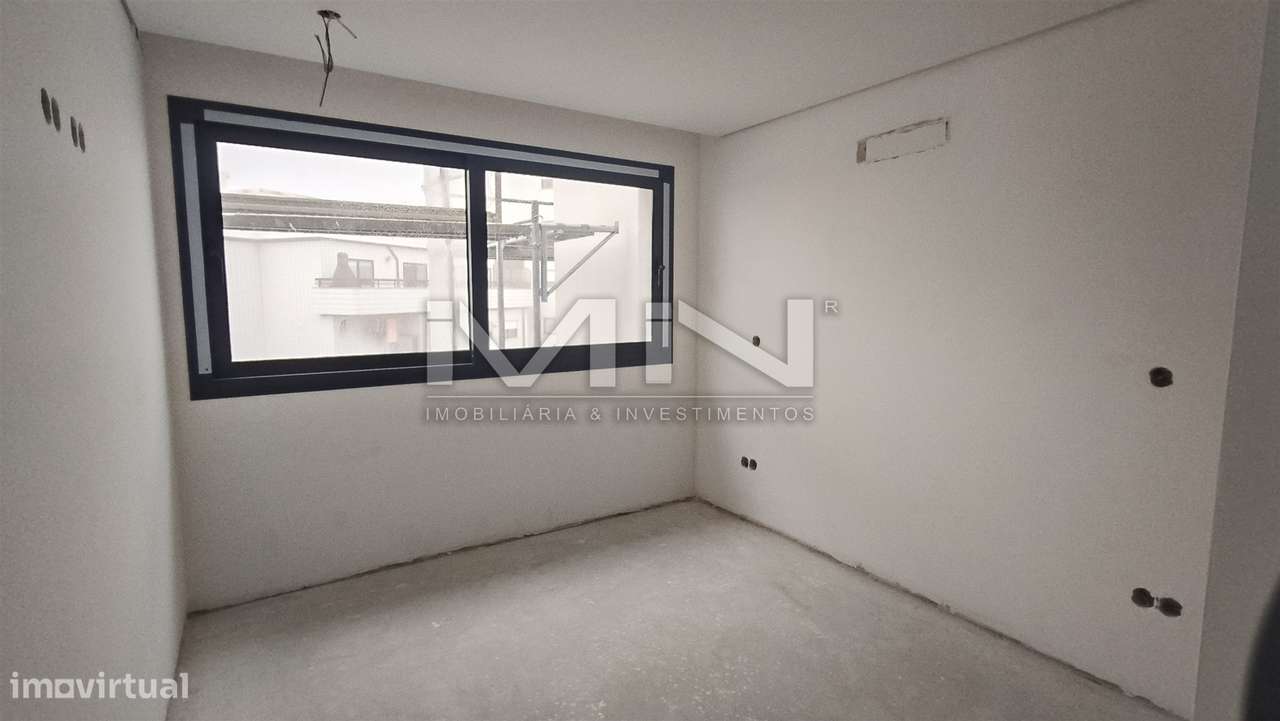 Apartamento T3 junto ao centro de Gondomar - Grande imagem: 3/23