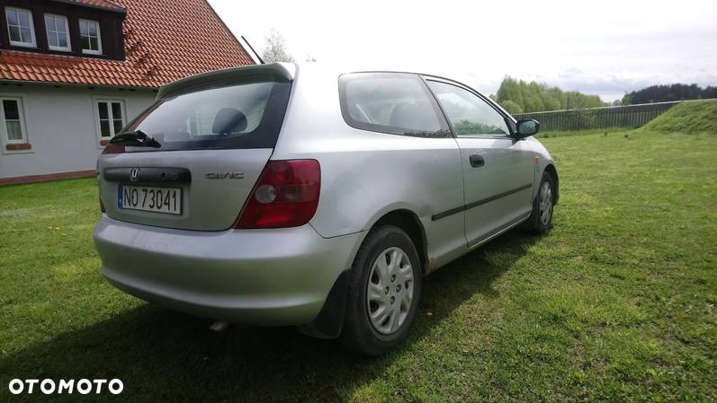 Honda Civic 1.4i LS - 3