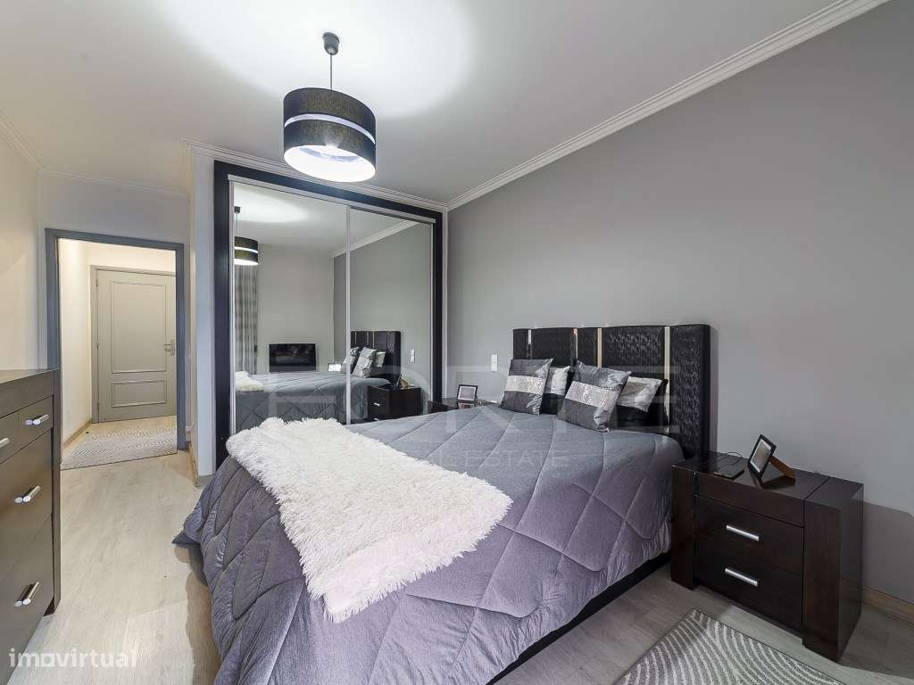 Apartamento T2 em São João da Madeira-20