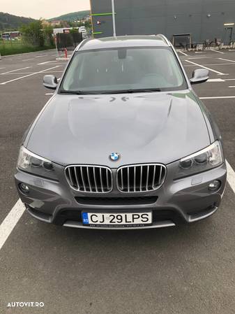 BMW X3 xDrive28i - 2