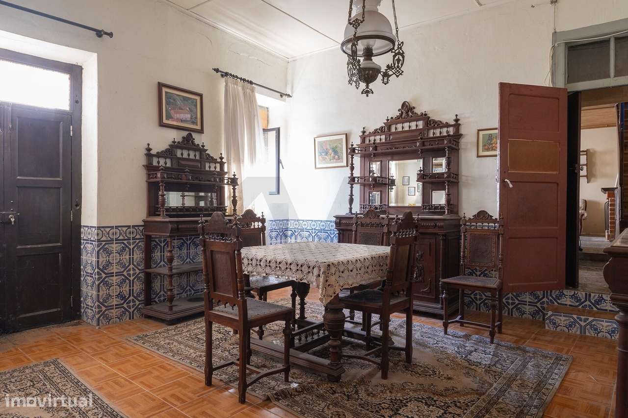 Moradia T10 com Terreno (ÁREA TOTAL 1143m2)  – Arneiro das Milhariças-16