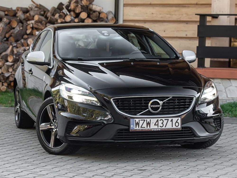 Volvo V40 II (2012-) D2 RDesign 2017