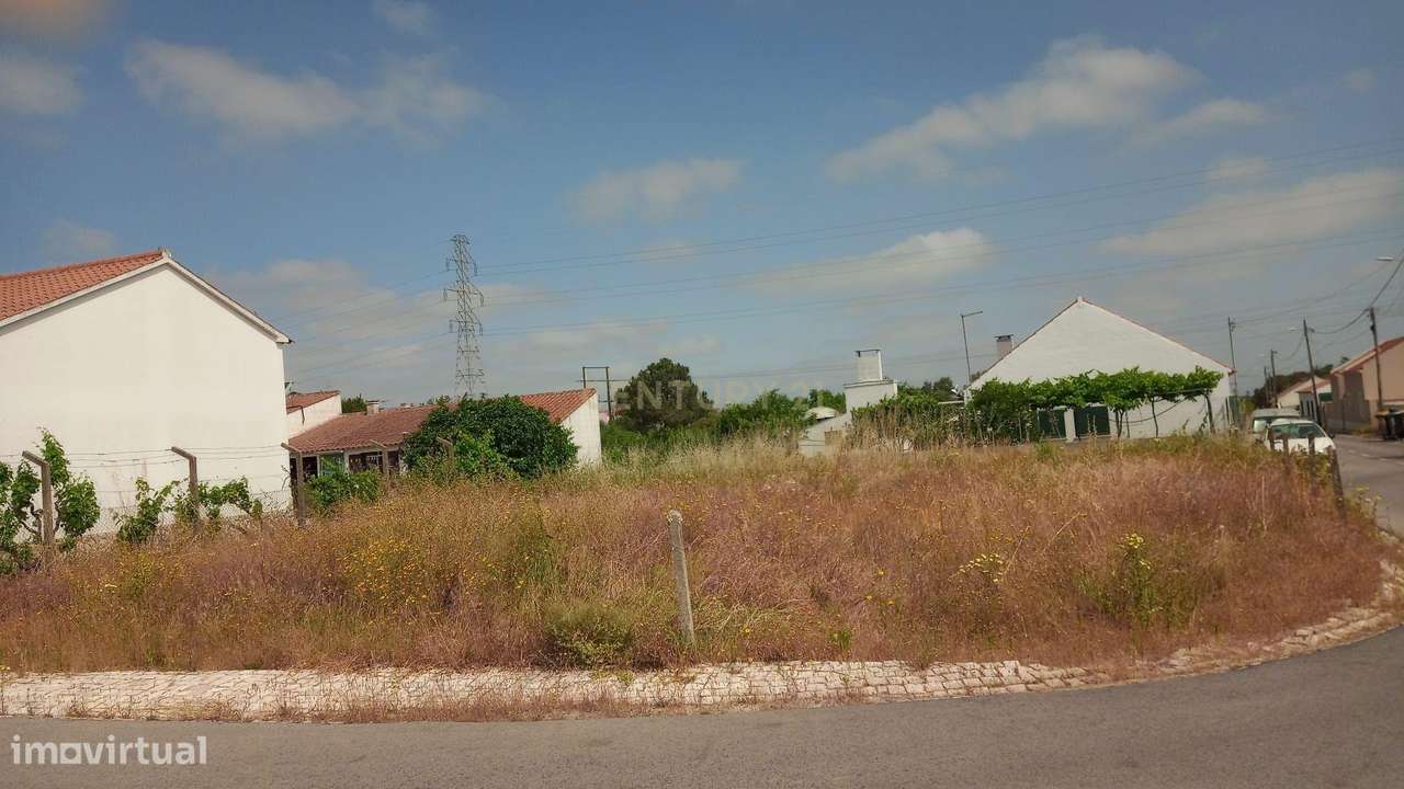 Terreno Urbano em Quinta do Anjo, Palmela - 580.82m² - Grande imagem: 3/4