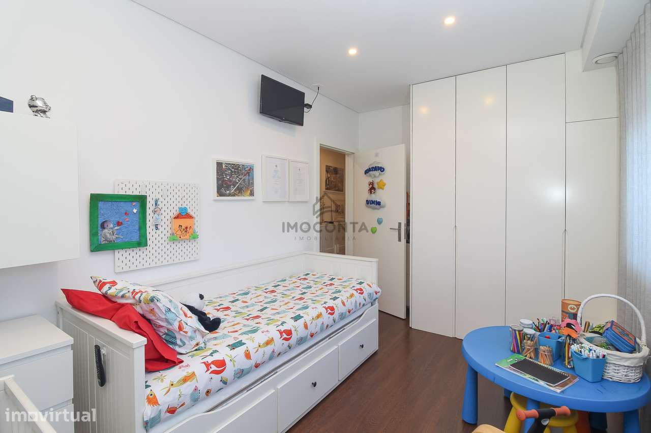 T3 c/Terraço de 175m2 em Sobrado- Valongo-15
