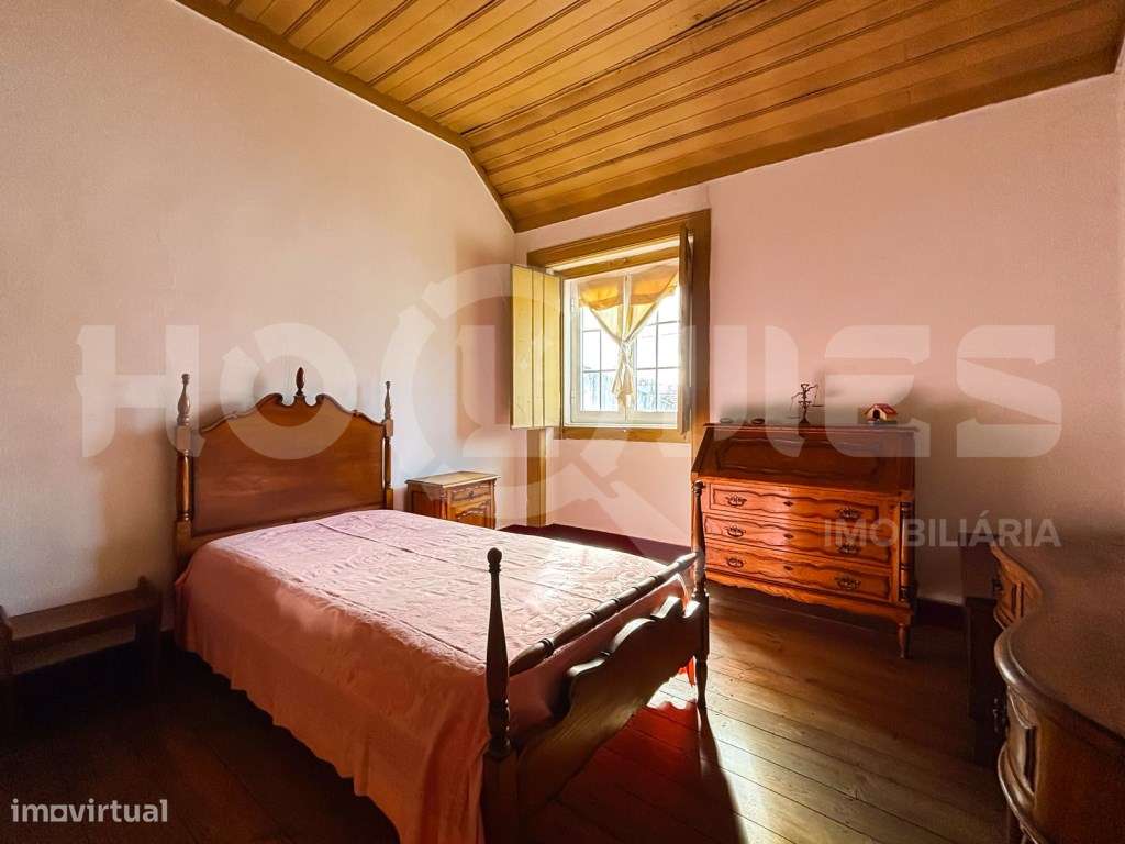 Moradia Secular de Charme | Casa + Jardim + Anexos | Potencial Hote...-40