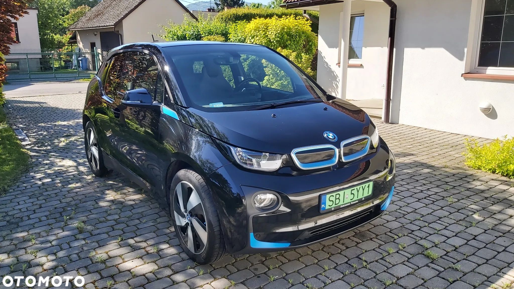 BMW i3 (60 Ah) - 1