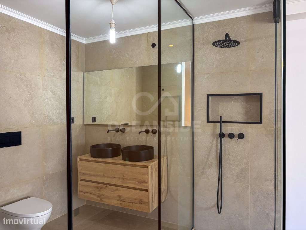Apartamento T3 duplex - Estoril-54