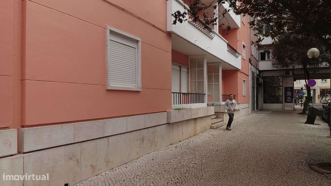 T2 Rua dos Cervantes Lisboa Remodelado-33