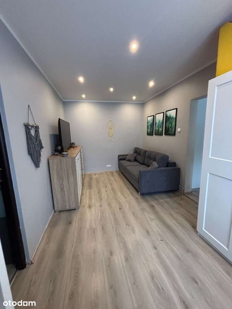 Dwa pokoje - Nowe Miasto - umeblowane - Pełny obrazek: 5/9