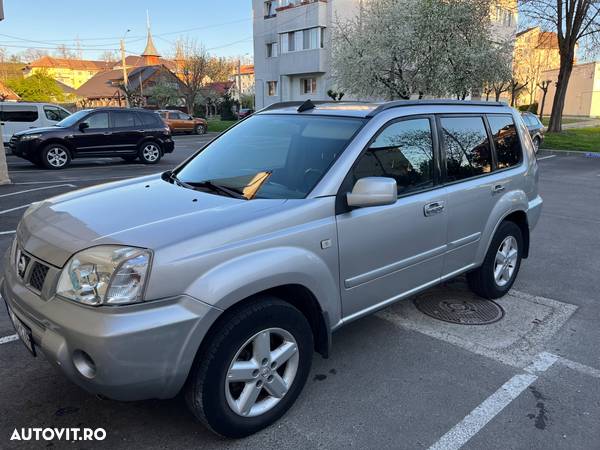 Nissan X-Trail 2.2 dCi Comfort - 1