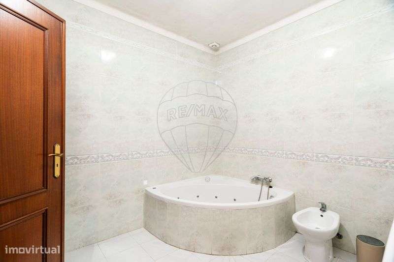 Moradia unifamiliar T3, NEGOCIÁVEL - Grande imagem: 4/12