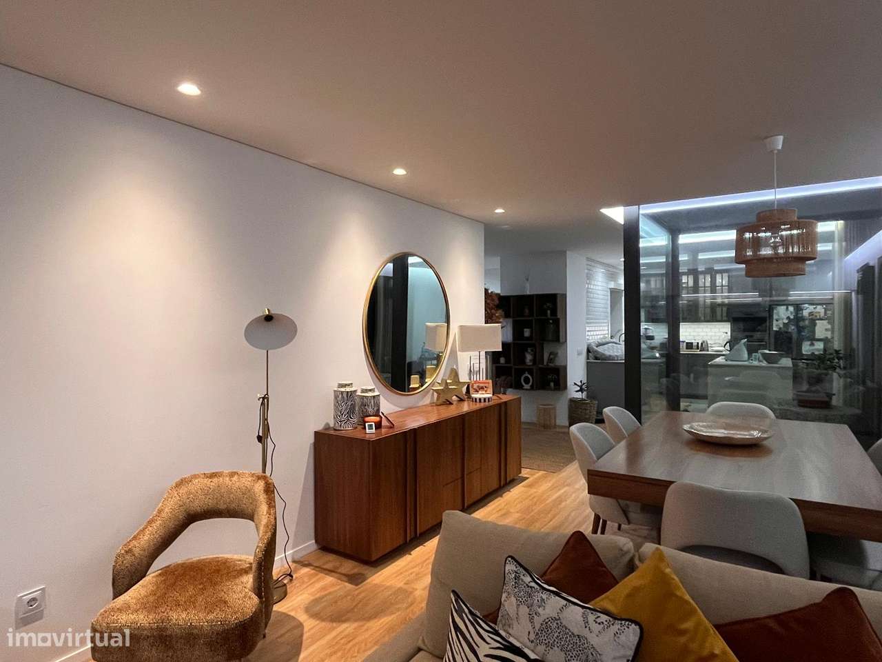 Moradia de Luxo com Piscina borda Infinita e 17.000 m² de Terreno-6