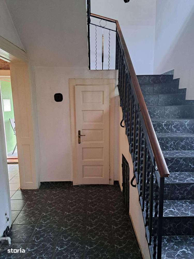 Casa cu 5 camere de vanzare , 14 MAI , 128.000 euro neg.-8