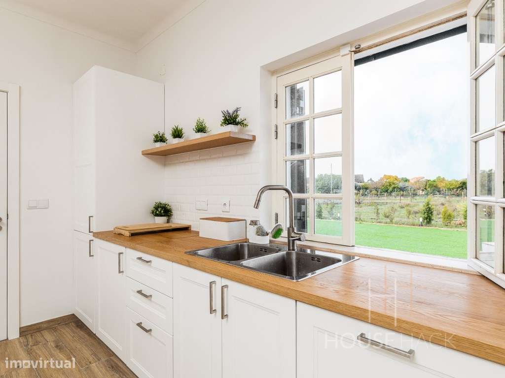 Moradia com piscina junto à Barragem de Castelo de Bode-18