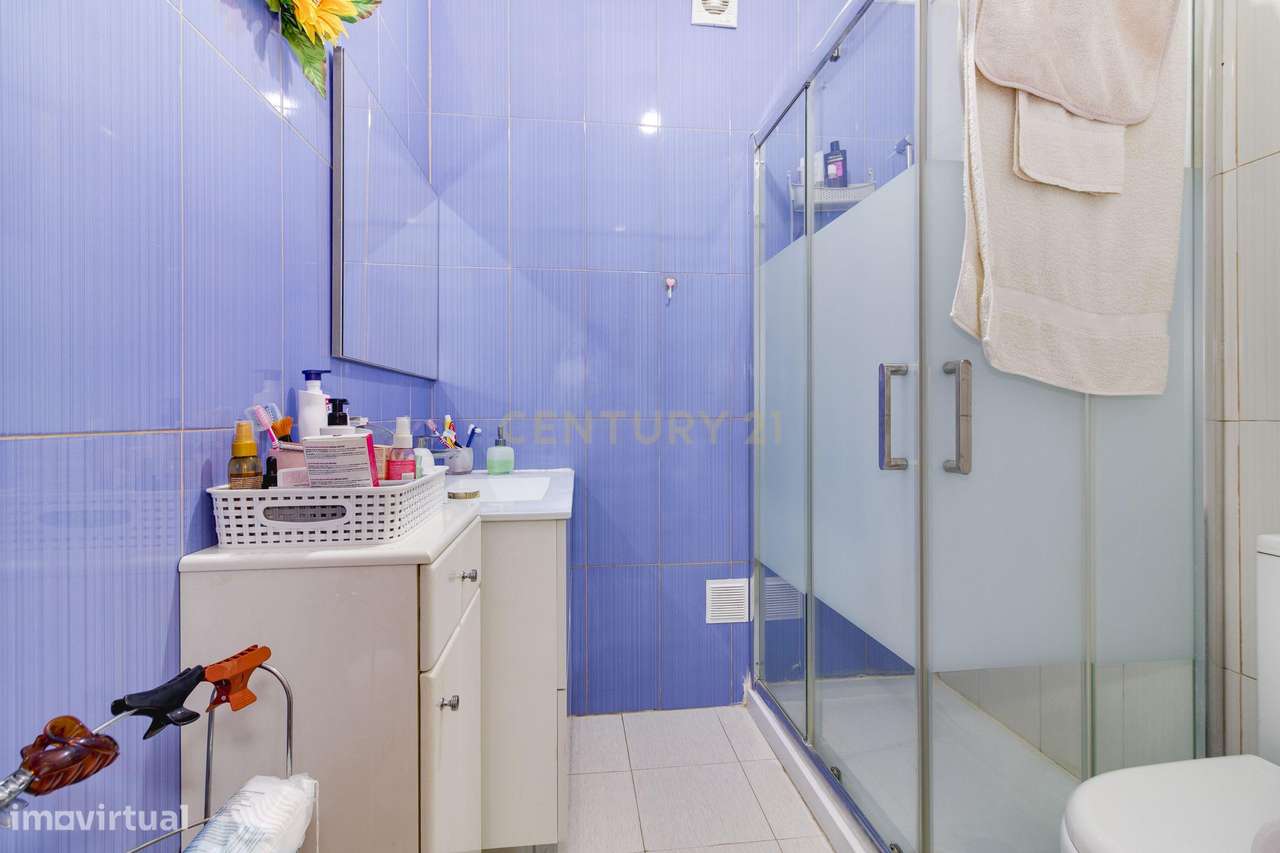 Apartamento T2 na Cova da Piedade com vista panorâmica de 180 graus-7