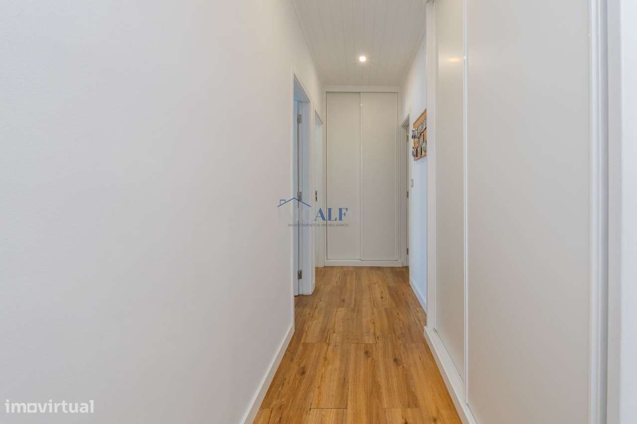 Apartamento T2 em Codível-Odivelas, junto ao metro-13