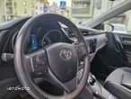 Toyota Auris 1.8 VVT-i Hybrid Automatik Design Edition - 31