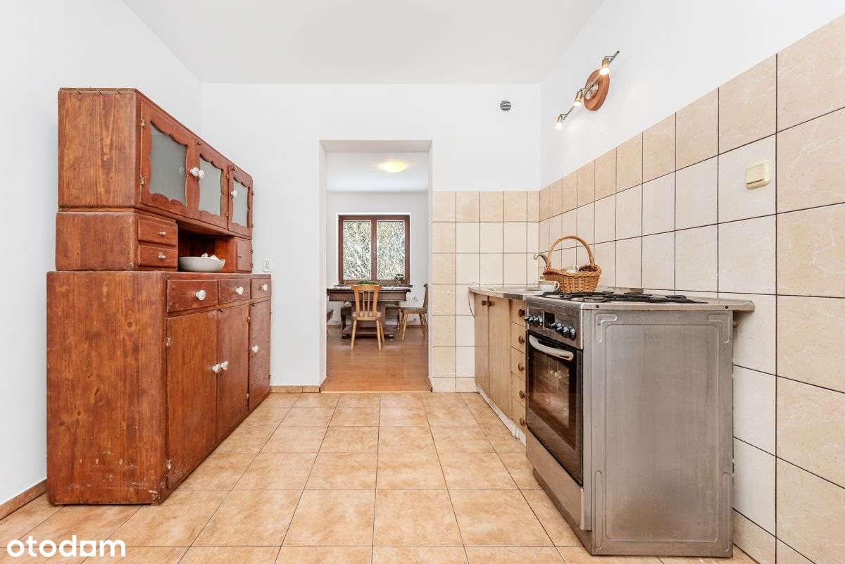 Dom jednorodzinny 138m, 6 pokoi z dużym tarasemm.-4