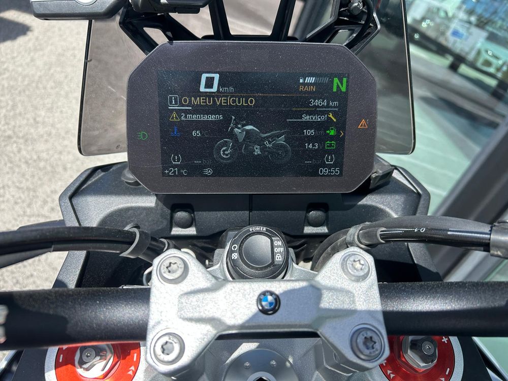 BMW F 900 GS