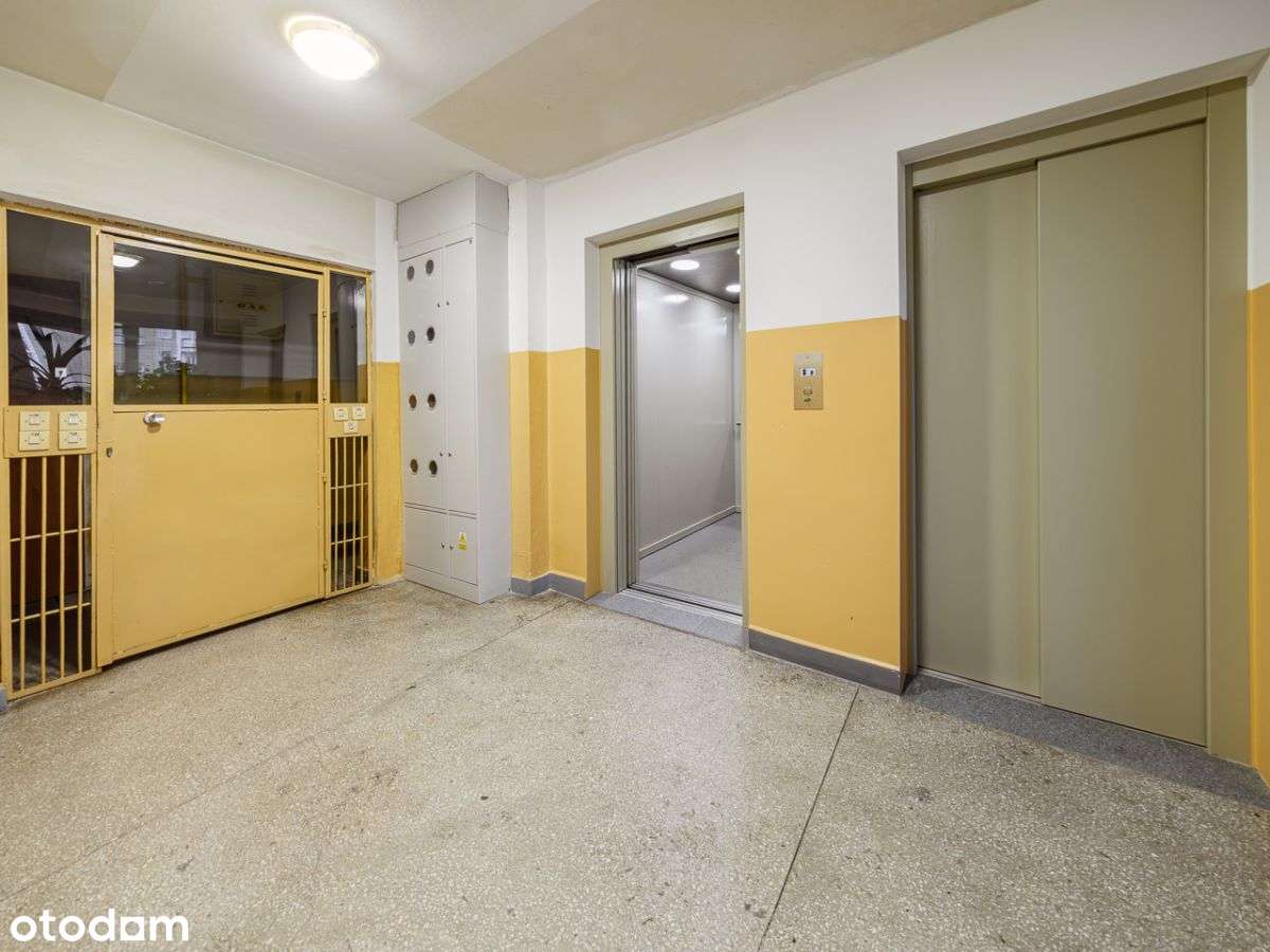 Przytulna kawalerka / Blisko Metra-16