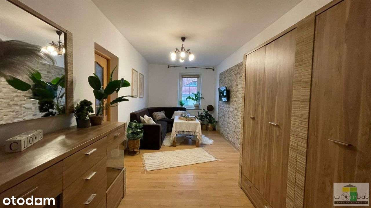 Przestronne jasne 4-pokojowe mieszkanie przy Rynku - Pełny obrazek: 4/20