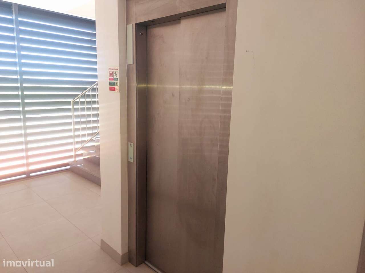 Apartamento Semi-Novo - Ferreiras-5