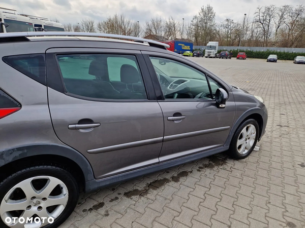 Peugeot 207 1.6 Premium - 8